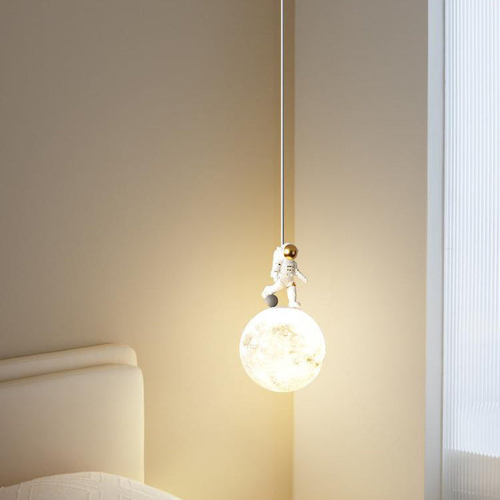 Lustre Pendentif LED en Résine de Fer Astronaute Minimaliste Moderne pour Chambre 