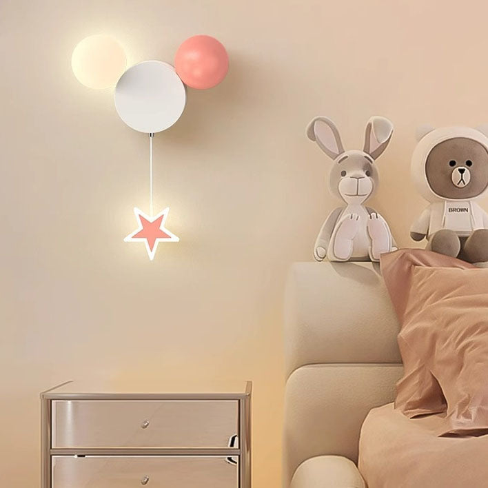 مصباح حائط للأطفال LED بظل كروي من الأكريليك والحديد الكرتوني الإبداعي المعاصر لغرفة النوم 