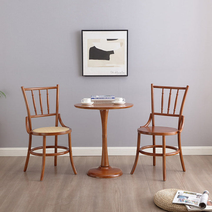Traditionelle runde Vintage-Esszimmerstuhl-Rückenlehne aus zylindrischem Lindenholz mit Rattan-Optik für das Wohnzimmer 