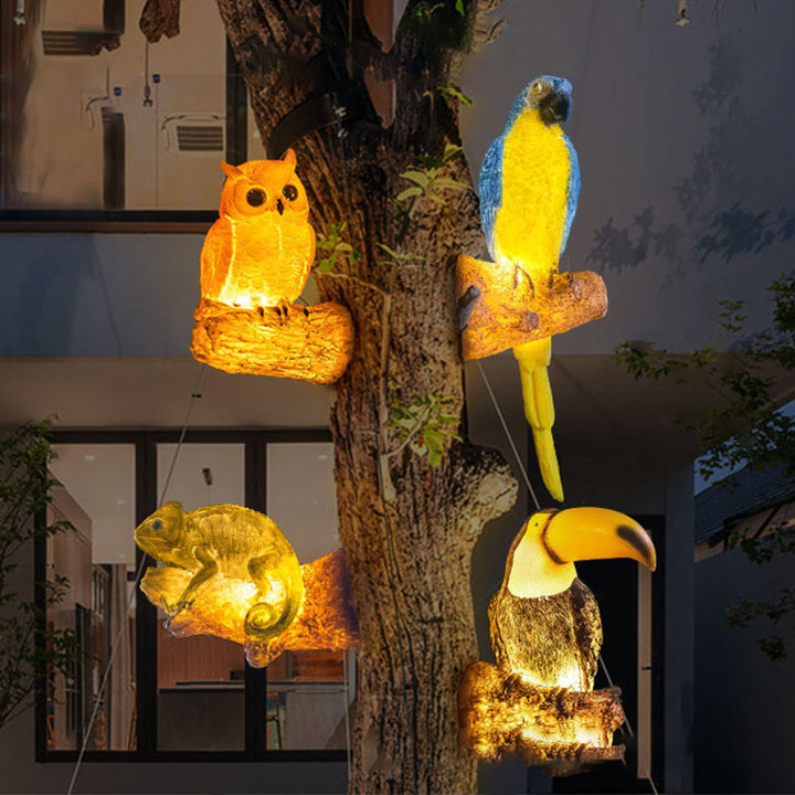 Contemporary Creative Solar Decorative Birds Resin Fiberglass Waterproof LED Outdoor Landscape Lights