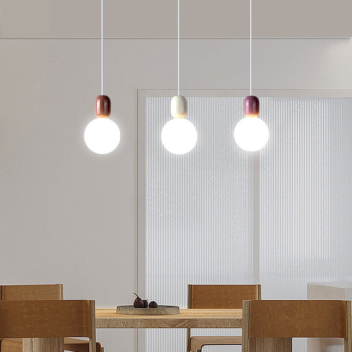 Lustre suspendu moderne minimaliste en plastique avec une boule ronde en matériel, 1 lumière pour chambre à coucher 