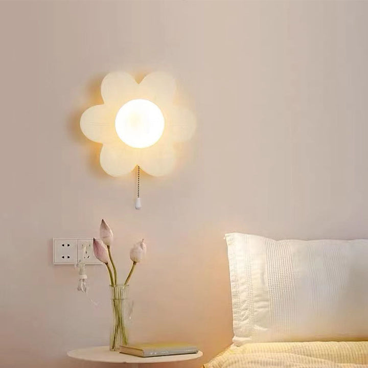 Modern Minimalist Cream Flower Resin LED Wall Sconce Lamp For Bedroom
