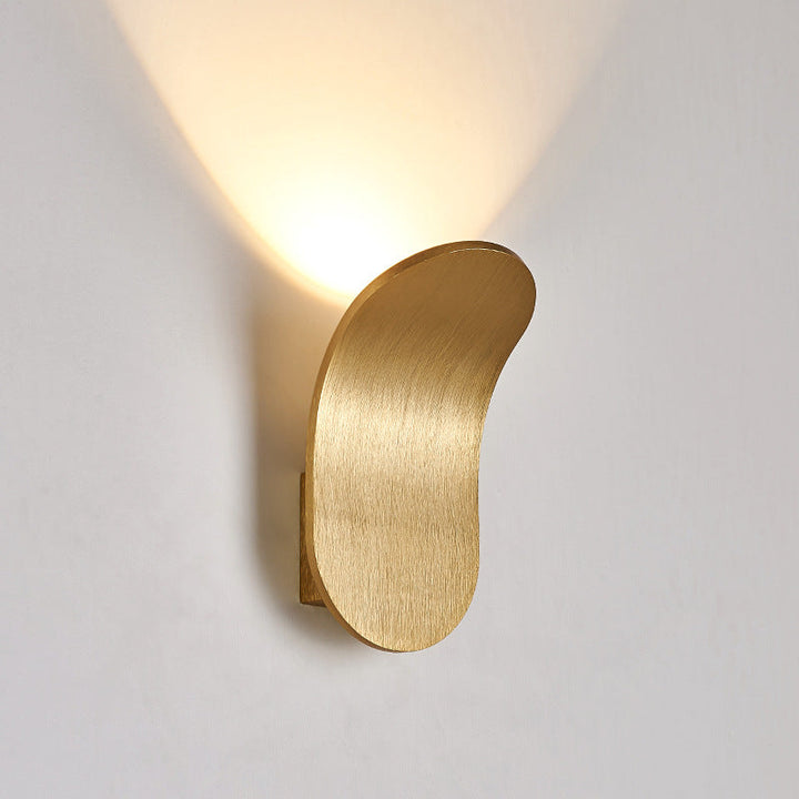 Lámpara de pared LED de arco de aluminio escandinavo contemporáneo para pasillo 