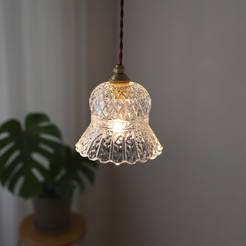 Traditionelle französische Pendelleuchte in Blumenform aus Messing mit kariertem Glas und 1 Licht für das Wohnzimmer 