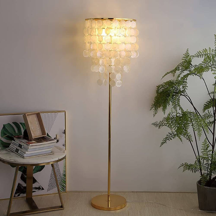 Modern Luxury Iron Seashell Column 3-Light Standing Floor Lamp For Living Room