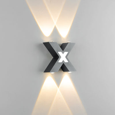 Lampe murale extérieure moderne étanche en forme de X à LED 4 lumières 