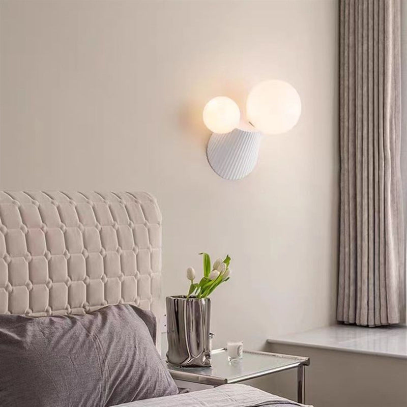 Moderne minimalistische runde Tischkugel Harz PE 2-Licht Wandleuchte Lampe für Schlafzimmer 