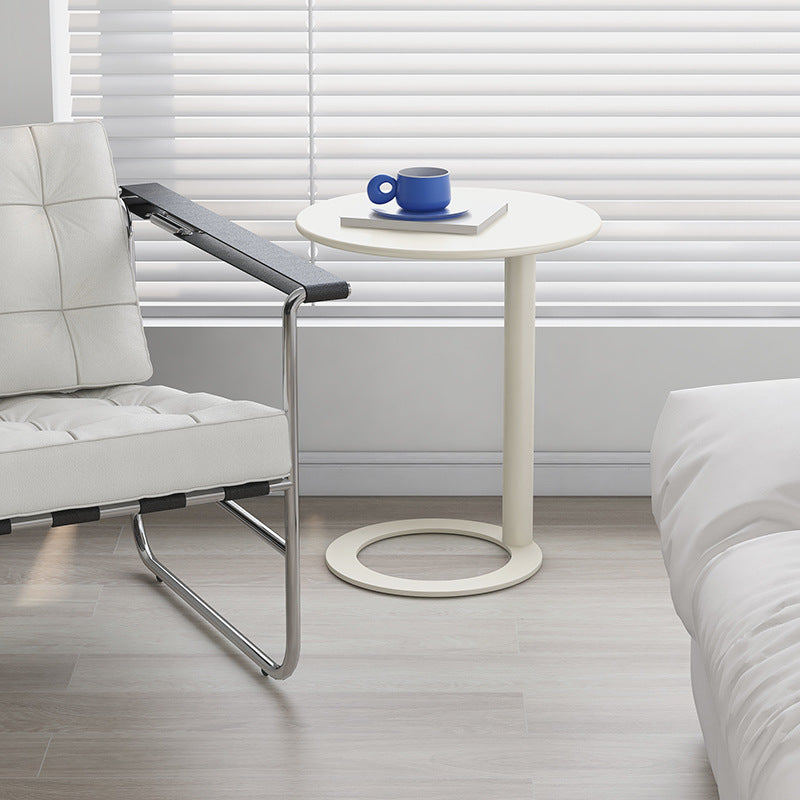 Moderner minimalistischer runder Metall-Beistelltisch für das Wohnzimmer 