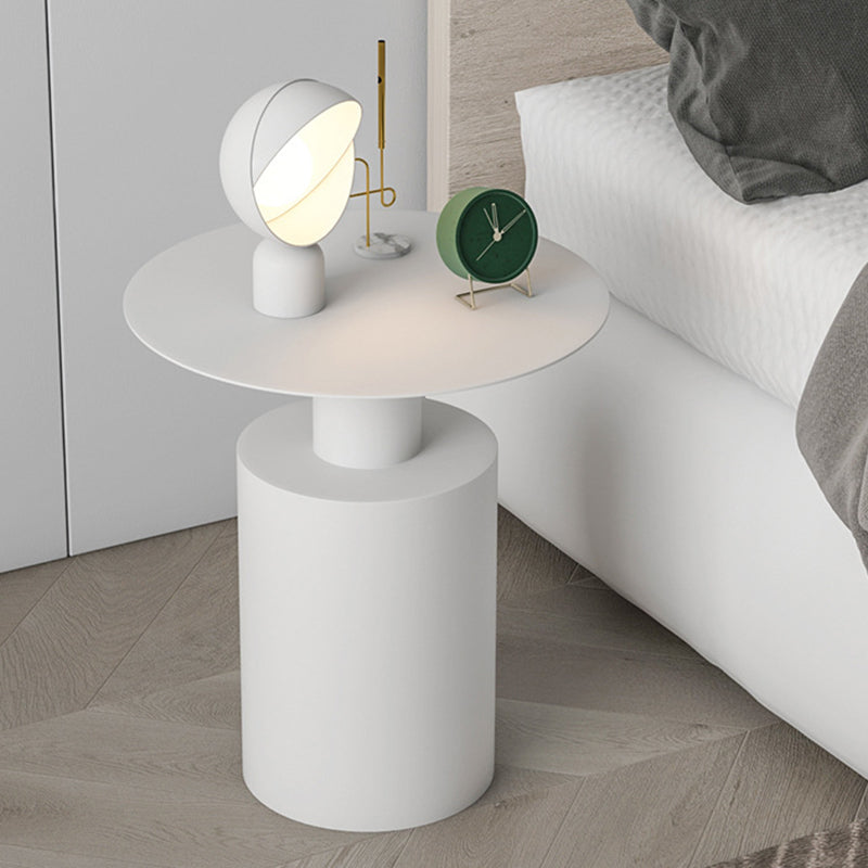 Table de nuit moderne minimaliste en cylindre rond en fer avec 1 plateau pour le chevet 