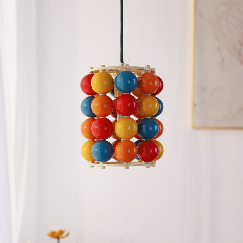 Zeitgenössische skandinavische bunte Magic Bean Eisen 1-Licht Pendelleuchte für Wohnzimmer 