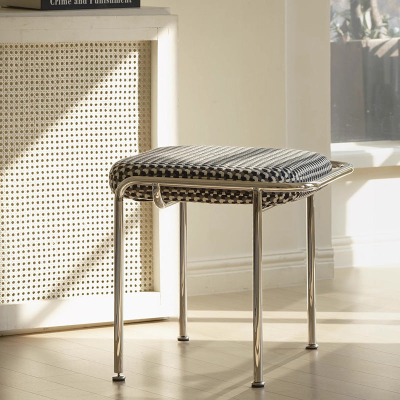 Tabouret de coiffeuse carré contemporain scandinave en coton et lin avec cadre en acier inoxydable sans dossier pour chambre 