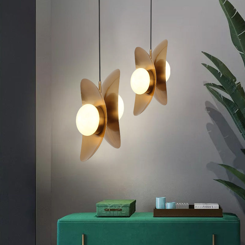 Zeitgenössische nordische ovale Kugel Eisen Titan 2-Licht Pendelleuchte für Wohnzimmer 