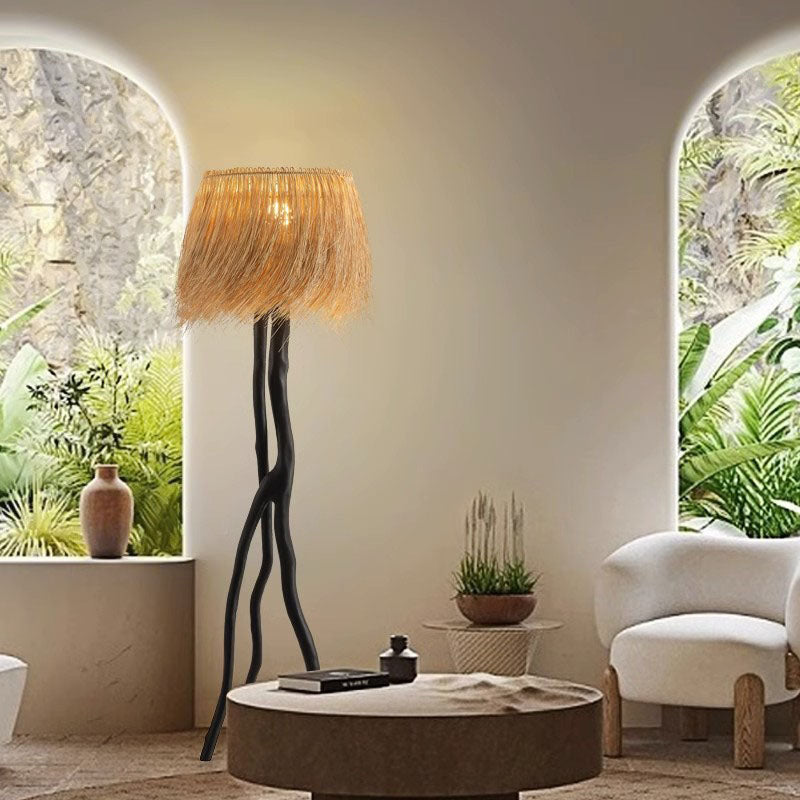 Lampe de sol 1 lumière avec base en résine de branche et abat-jour rond en tissage de bambou rustique traditionnel pour salles de divertissement 