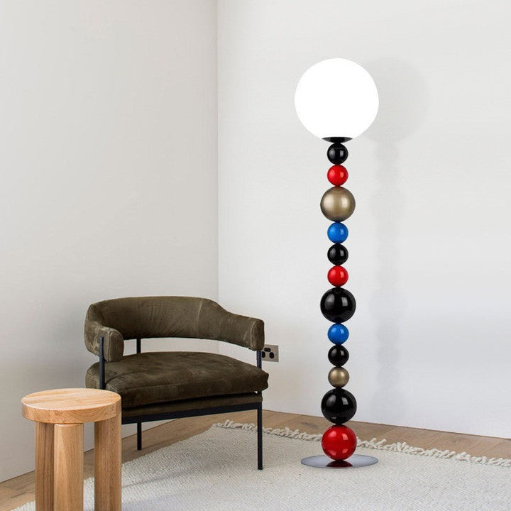 Lampe de sol contemporaine nordique à orbe multicouche en fer et verre à 1 lumière pour salon 