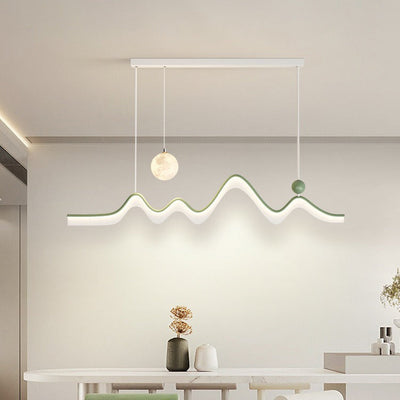 ثريا ضوء الجزيرة LED من الألومنيوم والأكريليك بتصميم حديث وموجة القمر الطويلة من الحديد لغرفة الطعام 