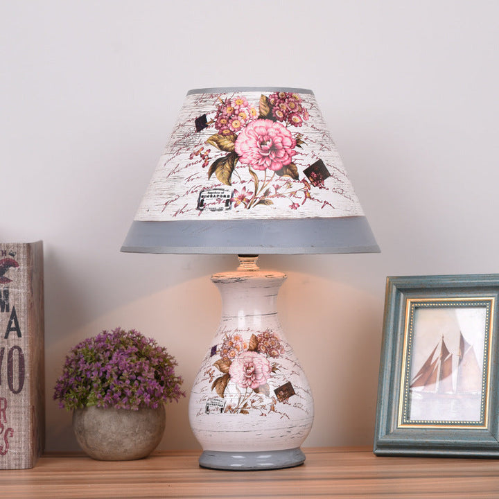 Moderne Art Deco Vase Basis Keramik Karton 1-Licht Tischlampe für Schlafzimmer 