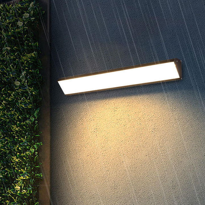 Modern Minimalist Outdoor Long Bar Aluminum Acrylic Waterproof LED Wall Sconce Lamp For Outdoor