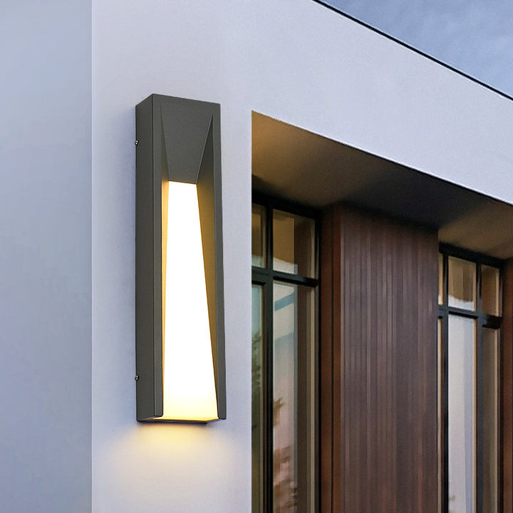 Lámpara de Aplique de Pared LED de Cuboide de Acero Inoxidable Impermeable Industrial Contemporáneo con Pantalla de Acrílico para Patio Exterior 