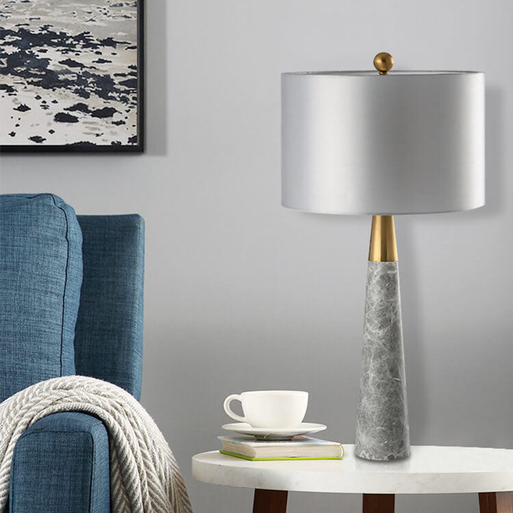 Abat-jour en tissu simple moderne, base en marbre gris, lampe de table à 1 lumière 