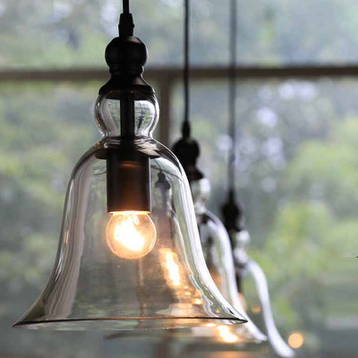 Zeitgenössische kreative Glocken Eisen Glas 1-Licht Pendelleuchte für Wohnzimmer 