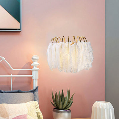 Modern Romantic Curved Feather 1-Light Wall Sconce Lamp