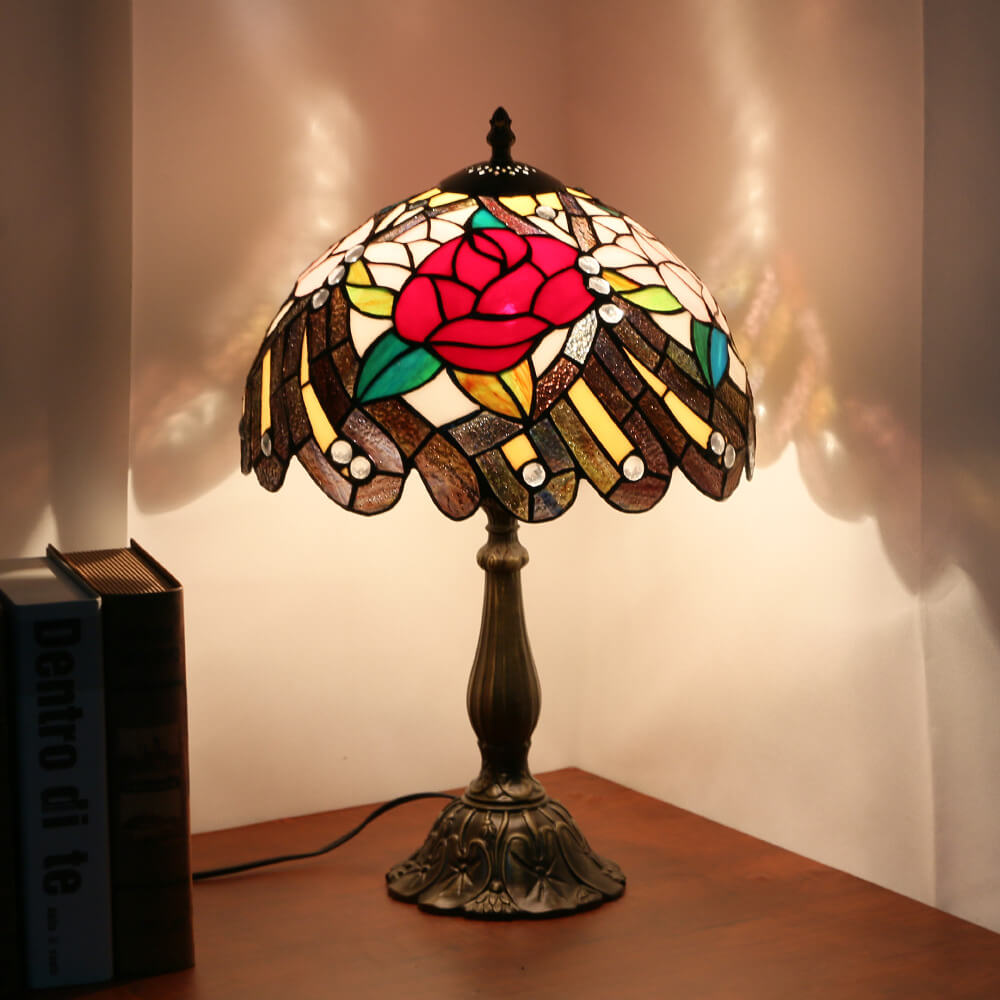Retro Tiffany-Pfingstrosen-Muster Buntglas-Kuppel 1-Licht Tischlampe 