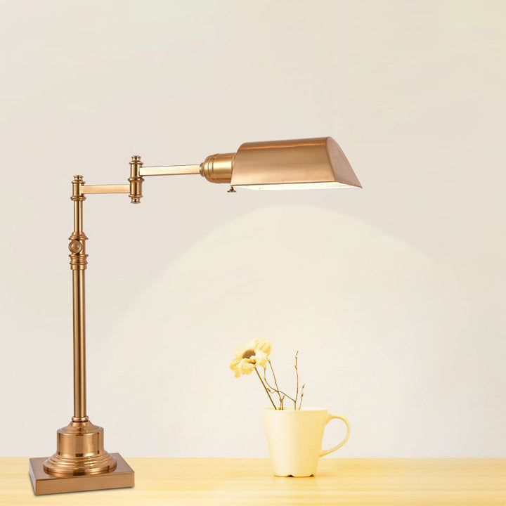 Lámpara de mesa contemporánea retro rectangular cilíndrica de hierro con una luz para dormitorio 