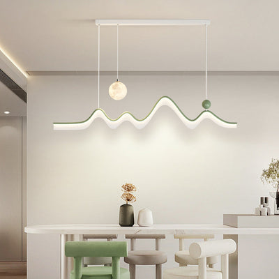ثريا ضوء الجزيرة LED من الألومنيوم والأكريليك بتصميم حديث وموجة القمر الطويلة من الحديد لغرفة الطعام 