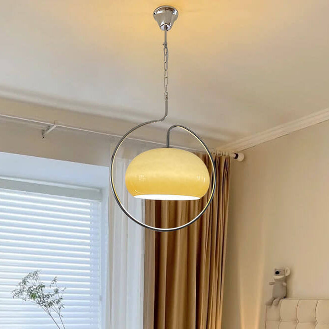 Zeitgenössische Retro Creme Runde Hardware Glas 1-Licht Pendelleuchte für Wohnzimmer 