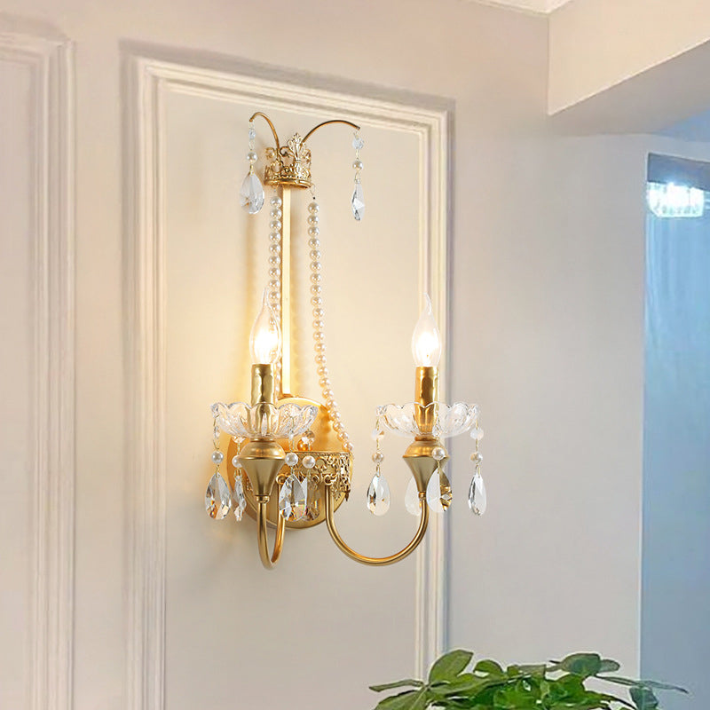 Zeitgenössische Luxus Eisen Kristall Perle Teardrop Anhänger Kerzenhalter 2-Licht Wandleuchte Lampe für Wohnzimmer 
