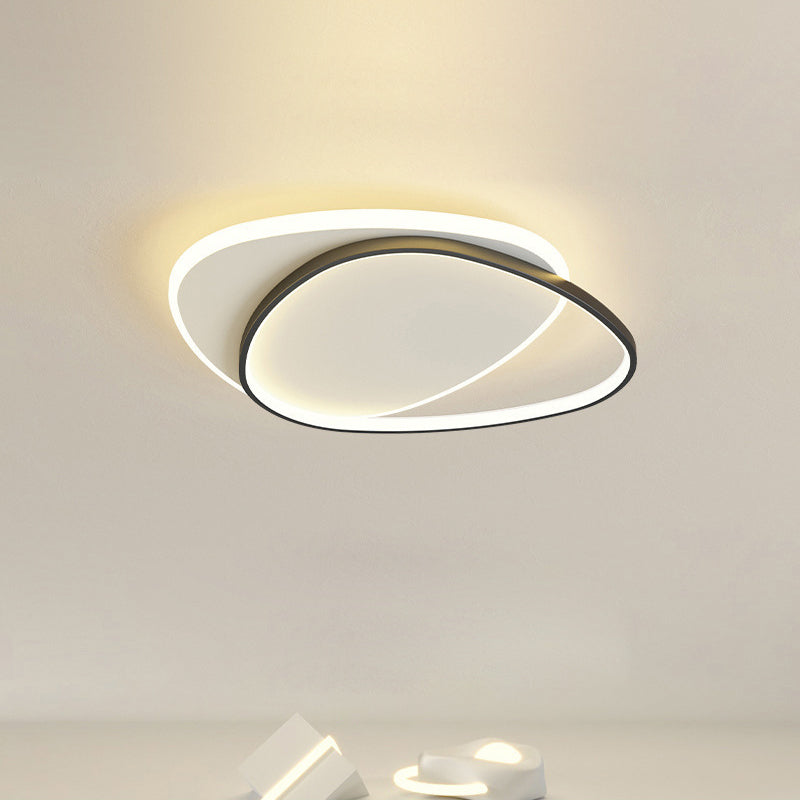 Moderne minimalistische Dreieck ovale Acryl Eisen LED Unterputz Deckenleuchte für Wohnzimmer 