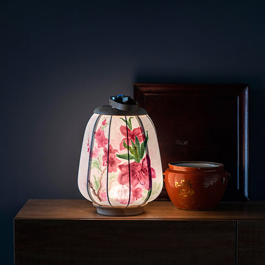 Traditional Chinese Leather Wood Stainless Steel Fabric Flower Bamboo Leaf Rechargeable LED Hanging Table Lamp For Bedside