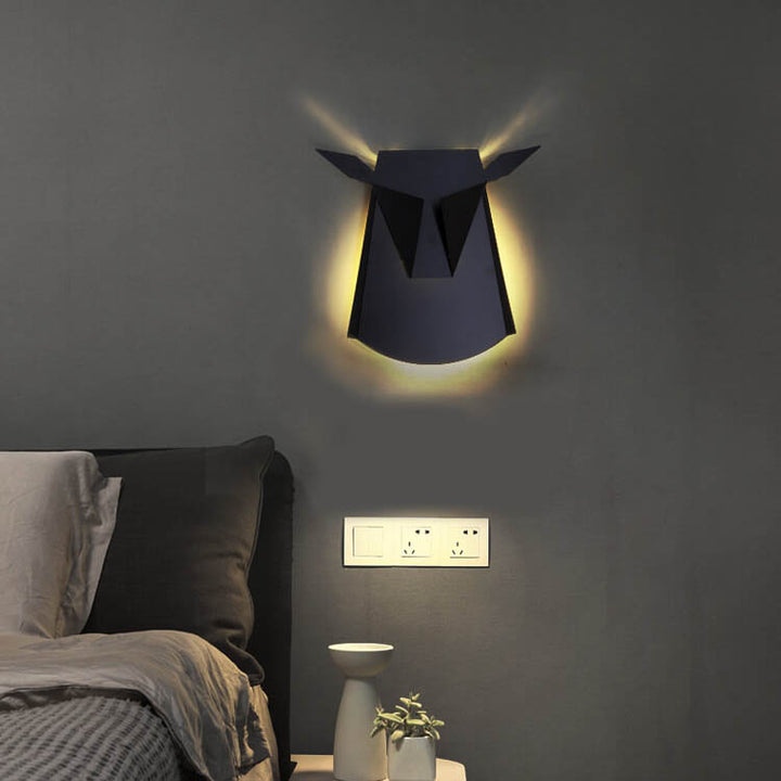 Lampe murale LED créative contemporaine en forme de tête de taureau en fer pour chambre à coucher 