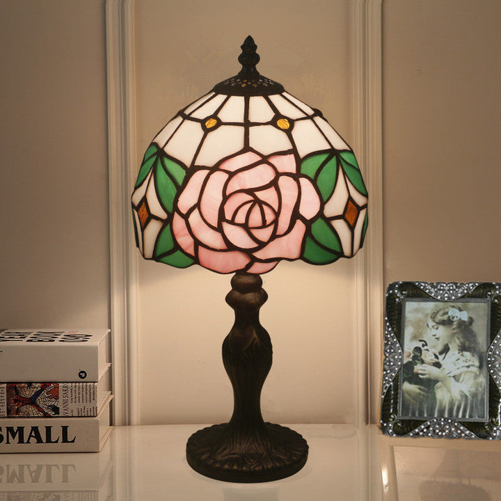 Lampe de table 1 lumière en verre teinté en alliage de zinc rose Tiffany traditionnel pour chambre 