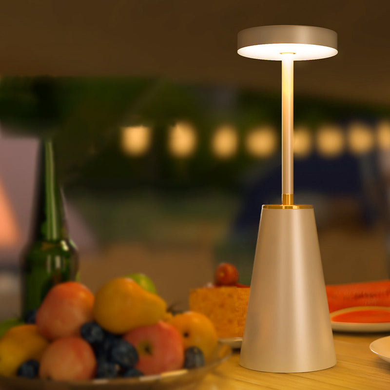 Moderne minimalistische zylindrische PC Eisen LED Tischlampe für Wohnzimmer 