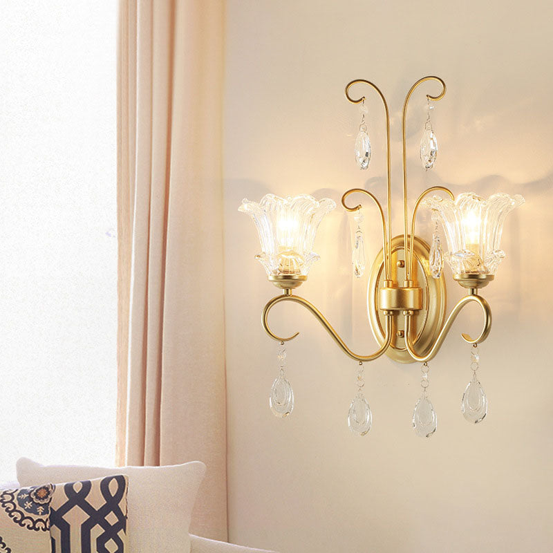 Traditionelle französische Kristallzweig-Wandleuchte mit 2 Lichtern für das Wohnzimmer 