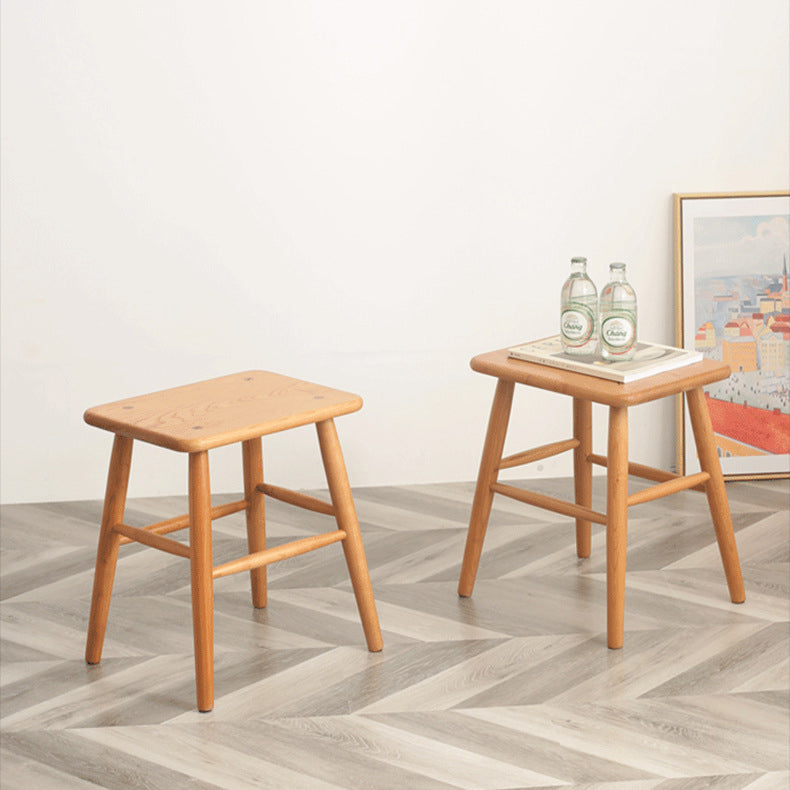 Traditioneller japanischer quadratischer Fußhocker aus Kirschholz mit vier Beinen fürs Wohnzimmer 