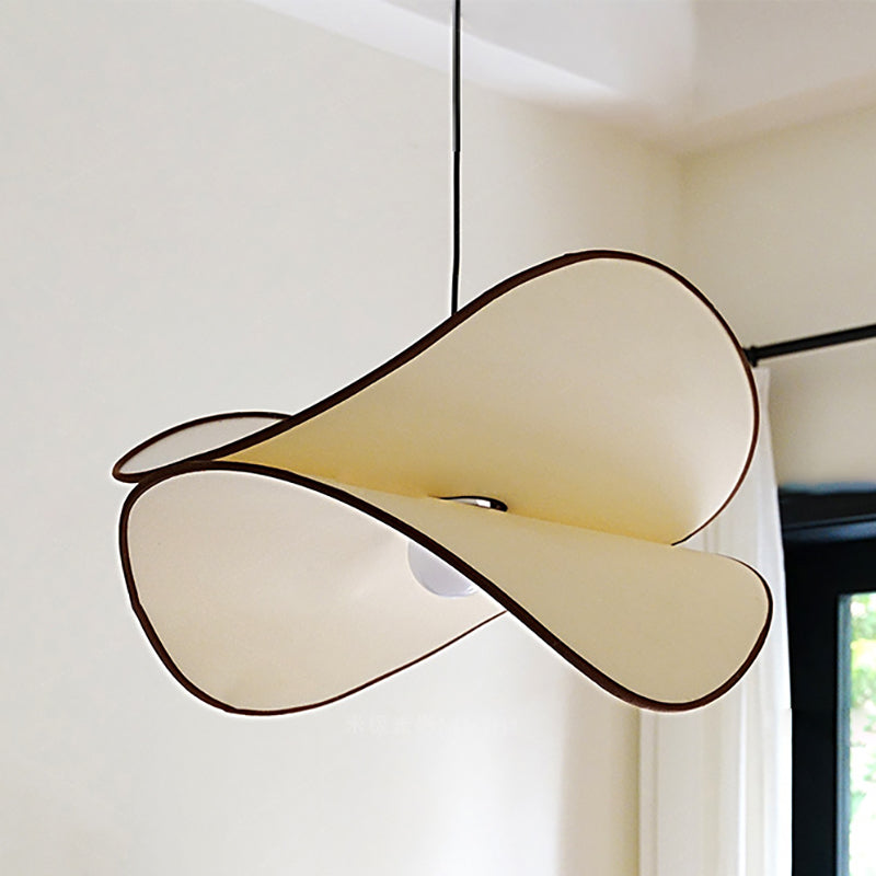 Traditionelle französische runde Chip-Form Eisengewebe PVC 1-flammige Pendelleuchte für Wohnzimmer 