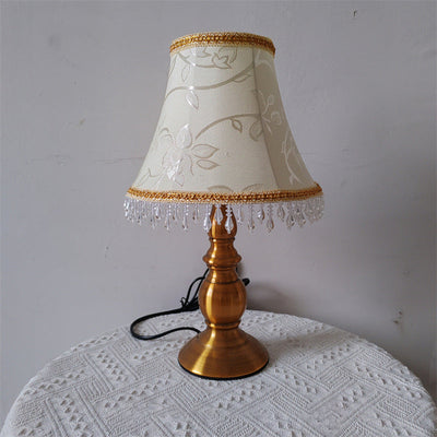 Traditionelle französische Stoff-Metall-Blumen-Zylinder-Fransenperle 1-flammige Tischlampe für Schlafzimmer 