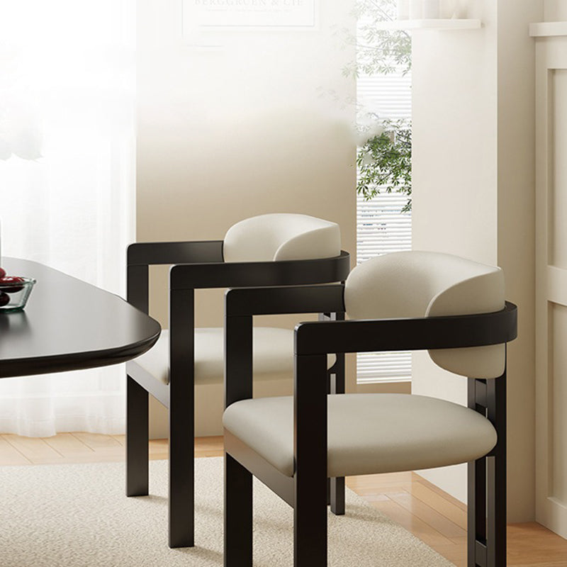 Silla de comedor moderna minimalista cuadrada de cuero de microfibra y madera de fresno con respaldo y reposabrazos para comedor 