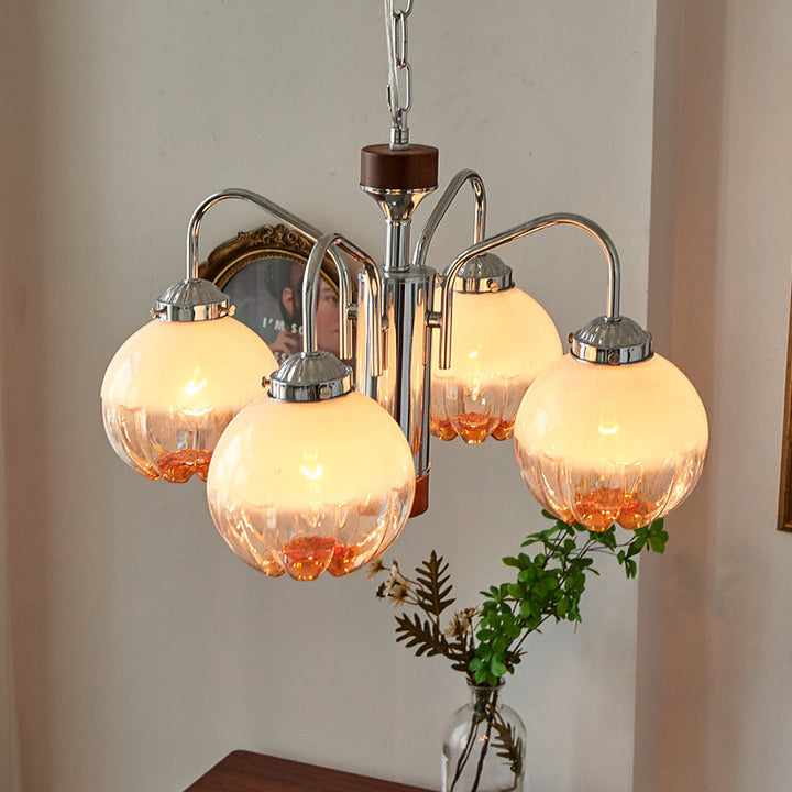 Traditioneller französischer Kronleuchter mit Blumenknospen-Glasschirm und silbernem Rahmen, 3/4-flammig, für Wohnzimmer 