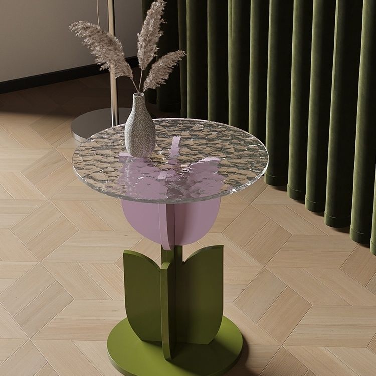 Table basse de salon contemporaine avec plateau en verre ondulé et design tulipe 