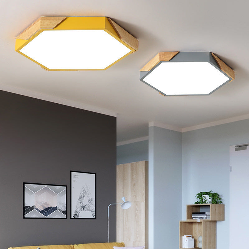 Zeitgenössische skandinavische sechseckige Holzmaserung Eisen LED Unterputz Deckenleuchte für Schlafzimmer 