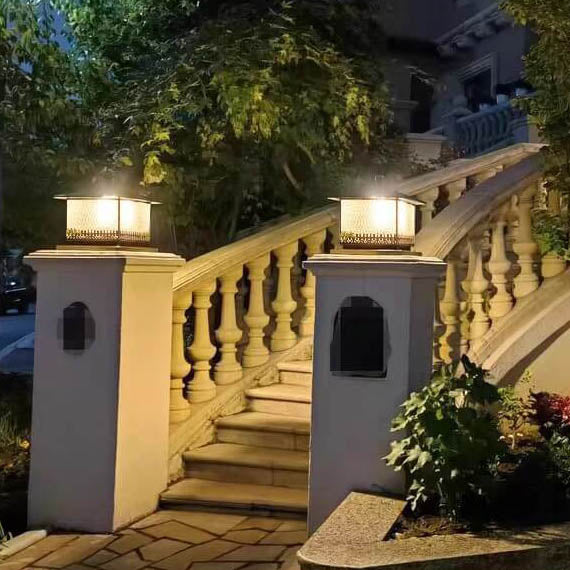 Traditionelle Chinesische Palast Messing Glas Solar 1-Licht Außenleuchte Für Garten 