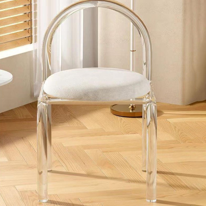 Taburete de tocador de lujo moderno con respaldo de terciopelo acrílico transparente con marco arqueado para dormitorio 