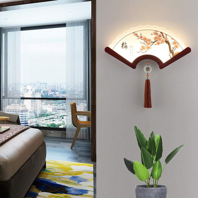 Aplique de pared LED con pantalla de elementos de planta acrílicos festoneados tradicionales chinos y borde de madera para sala de estar 