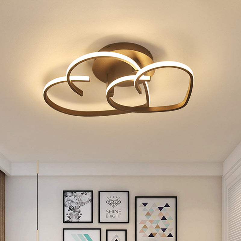 Zeitgenössische kreative Herzform Acryl Streifen Eisen LED Semi-Flush Mount Deckenleuchte für Wohnzimmer 