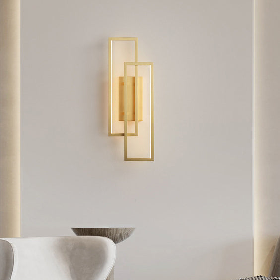 مصباح حائط LED هندسي مستطيل من النحاس بالكامل على الطراز الحديث لمنتصف القرن لجانب السرير 
