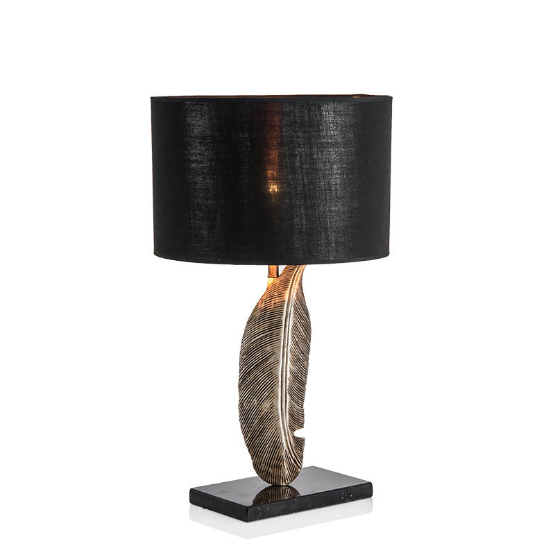 Modern Art Deco Leaf Resin Fabric Iron 1-Light Table Lamp For Living Room