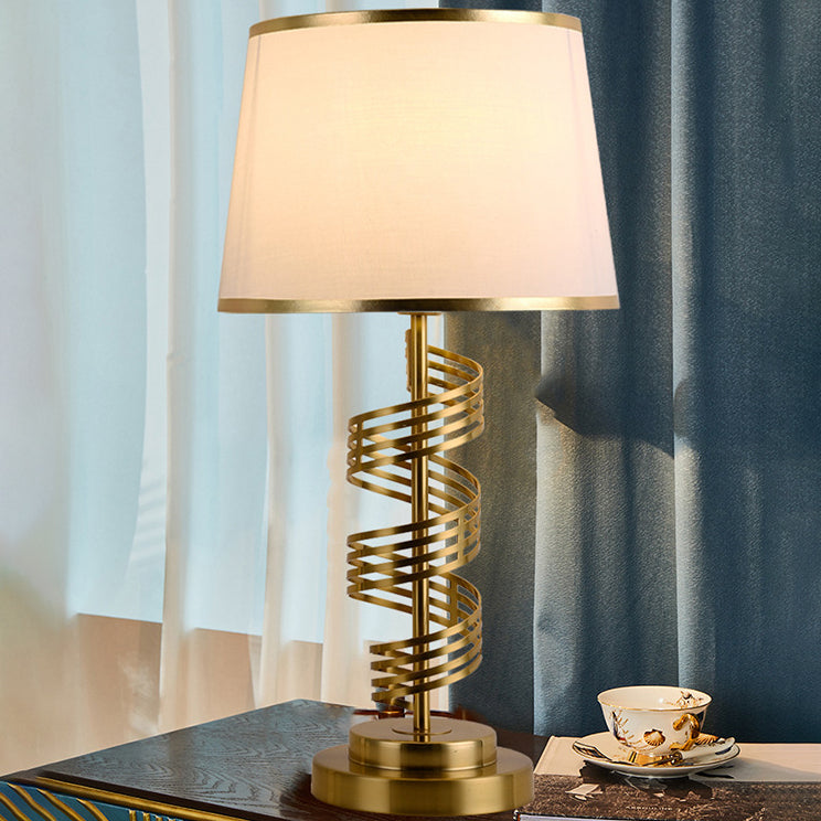 Lampe de table moderne minimaliste en tissu de fer cylindrique à 1 lumière pour chambre 